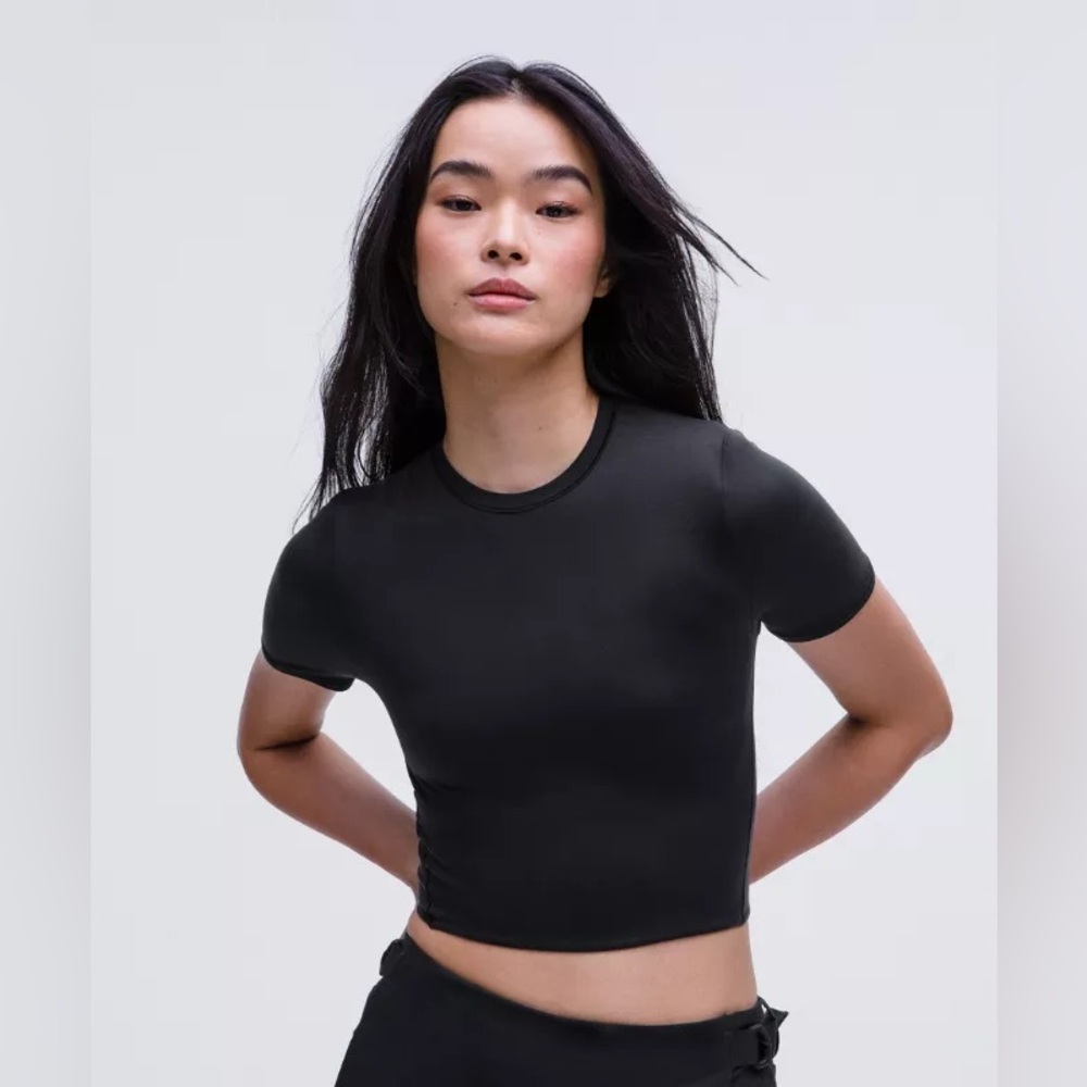 Lululemon Wundermost Ultra-Soft Nulu Crewneck Cropped T-Shirt
